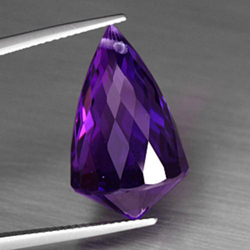 20.17 ct WORLD CLASS COLOUR CHANGING DRILLED BRIOLETTE AMETHYST AFRICA Gemstone
