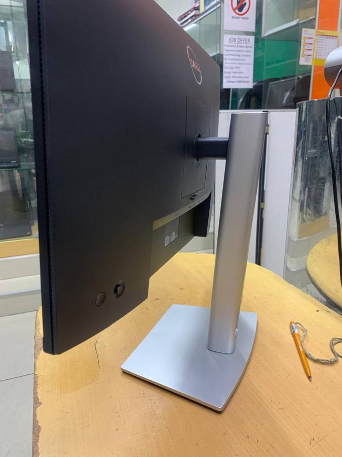 Dell P2422H 24 Inch Full HD 8ms IPS LCD Monitor Boarderless