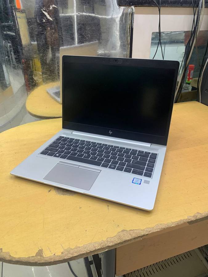 HP EliteBook 840 G5 Intel i5 - 8th Gen, 512Gb ssd, 8Gb Ram