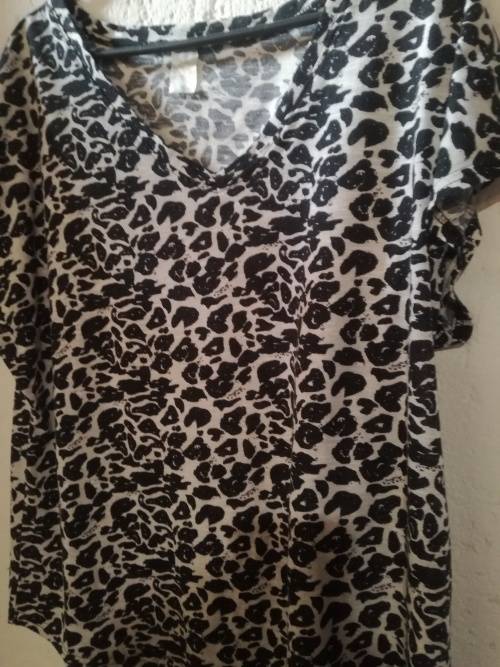 Animal Print loose-fit casual T-shirt
