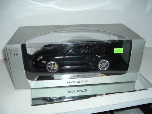 PORSCHE GT2