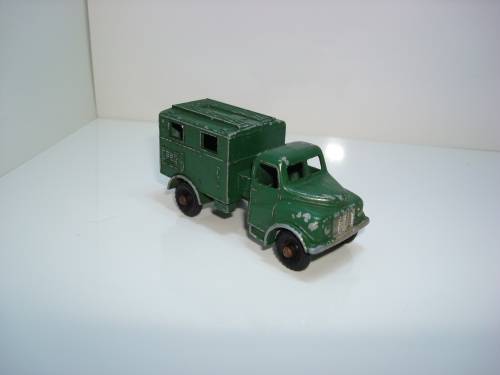 MATCHBOX MILITARY AUSTIN