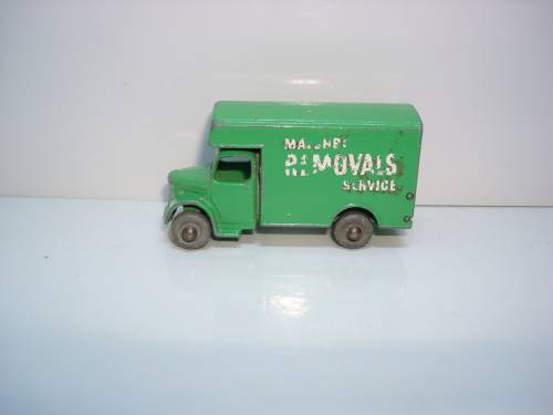 MATCHBOX BEDFORD