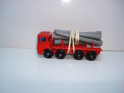 MATCHBOX PIPE TRUCK