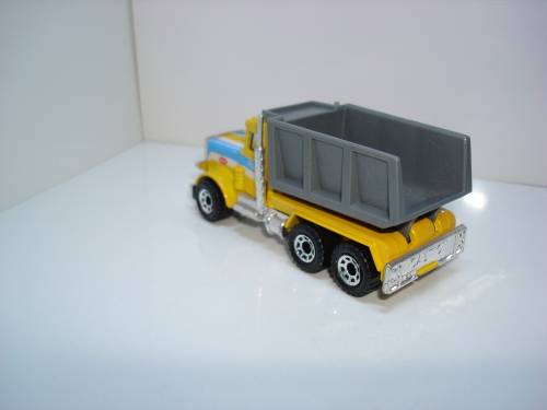 MATCHBOX PETERBILT