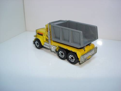 MATCHBOX PETERBILT