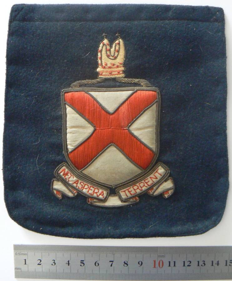 WW2-era Old Andrean large embroidered shield patch, buttons and cufflinks