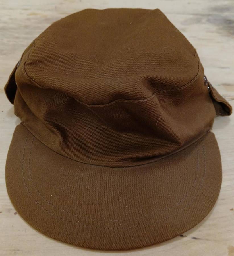 Unknown nutria flap cap