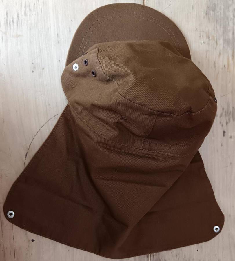 Unknown nutria flap cap