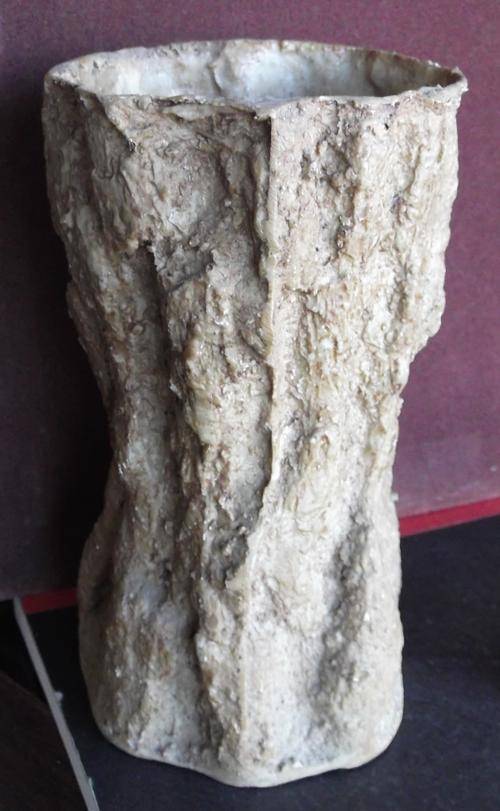 Fibreglass pot plant stand/vase