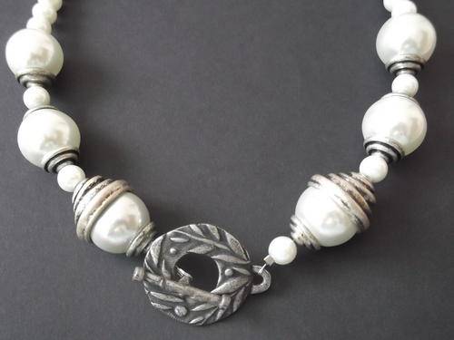 Chunky Glass Pearl Necklace