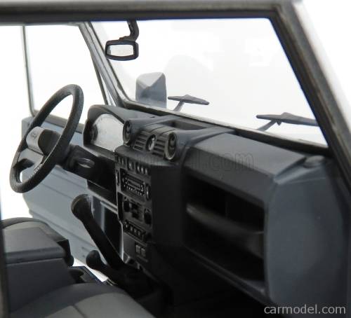 Land Rover Defender 90 - 2007 - Indus Silver