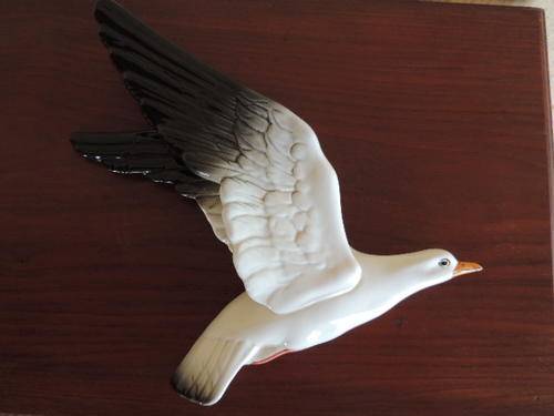 BESWICK FLYING SEAGULL - 922-2 BARGAIN PRICE!!