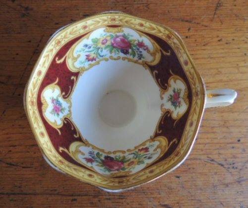 ROYAL ALBERT CUP - "LADY HAMILTON"