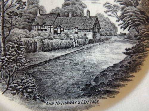 OLD HALL PLATE - COUNTRYSIDE SCENE OF ANN HATHAWAY'S COTTAGE