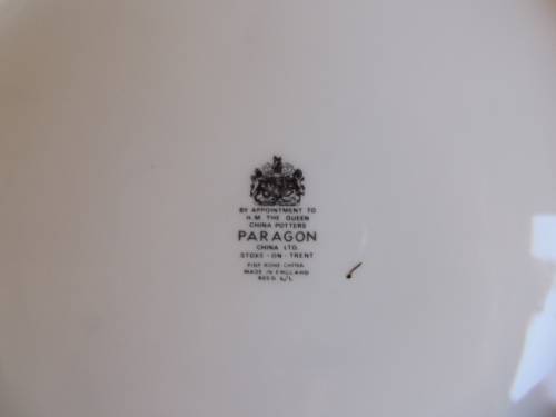 PARAGON DINNER SERVICE - 38 PIECE - WHITE WITH GILT TRIM - REDUCED!!!