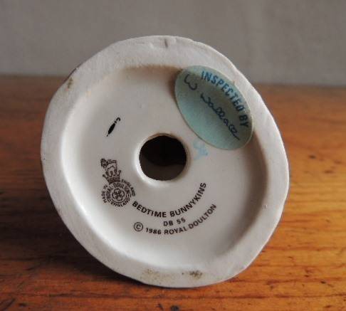 ROYAL DOULTON BUNNYKINS - "BEDTIME BUNNYKINS" DB 55