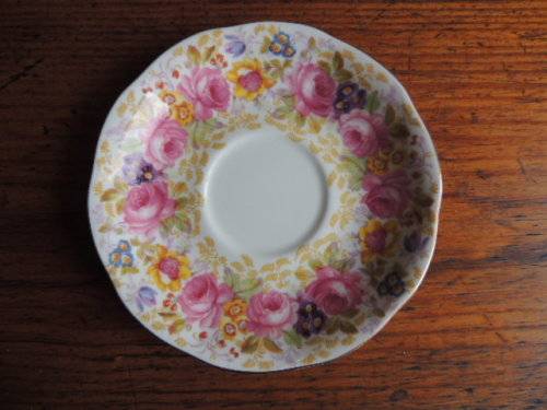 ROYAL ALBERT "SERENA" - JOB LOT