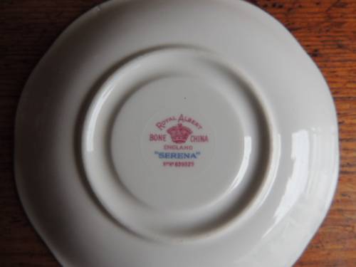 ROYAL ALBERT "SERENA" - JOB LOT