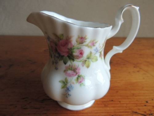 ROYAL ALBERT MILK JUG AND SUGAR BASIN - "MOSS ROSE"