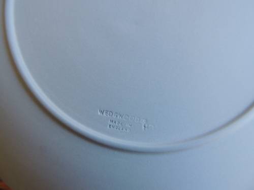 WEDGEWOOD JASPERWARE CATHEDRAL CHRISTMAS 1986 PLATE - CANTERBURY CATHEDRAL Bargain buy