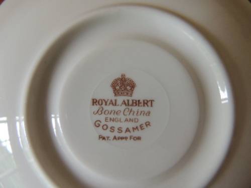 ROYAL ALBERT TEA SAUCER - "GOSSAMER"