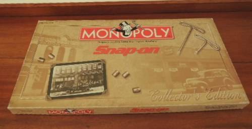 MONOPOLY SET - SNAP ON