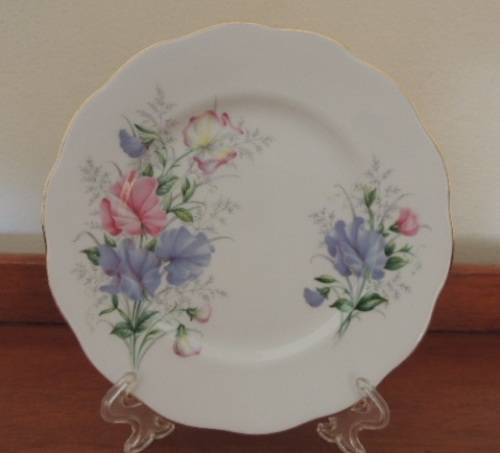 ROYAL ALBERT CAKE PLATE - "SWEET PEA"