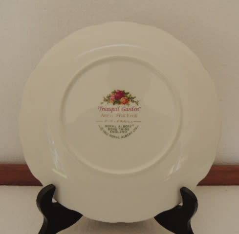 ROYAL ALBERT CABINET PLATE -"TRANQUIL GARDEN" FROM ORIGINAL ARTWORK BY F.F. ERRILL