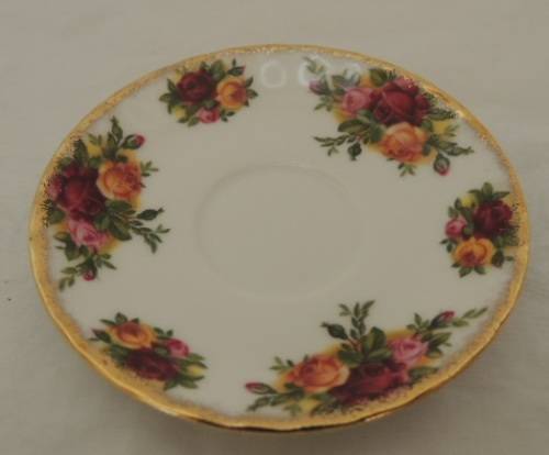 ROYAL ALBERT MINIATURE SAUCER - "OLD COUNTRY ROSES"