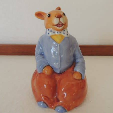 ROYAL DOULTON BUNNYKINS FIGURINE - "BILLY BUNNYKINS' - LIMITED EDITION OF 500