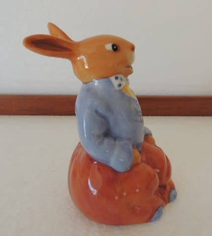 ROYAL DOULTON BUNNYKINS FIGURINE - "BILLY BUNNYKINS' - LIMITED EDITION OF 500