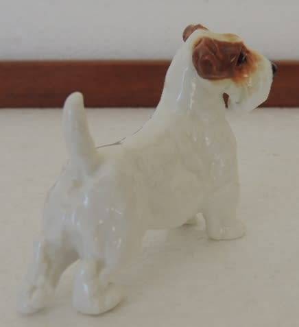 ROYAL DOULTON SEALYHAM STANDING - HN2509