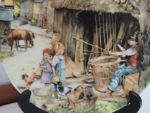ROYAL DOULTON OLD COUNTRY CRAFTS PLATE - "THE BASKET MAKER" 1991, BOXED WITH COA