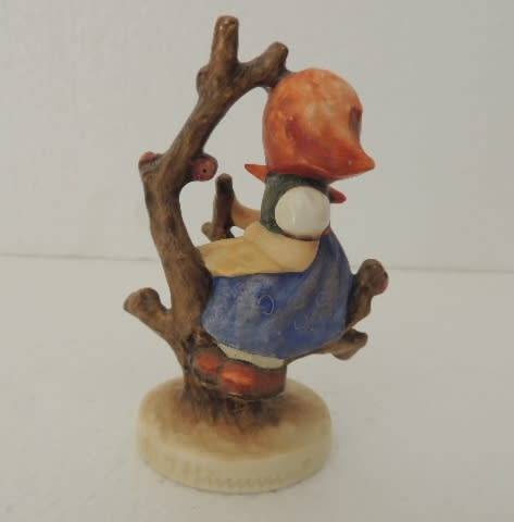 GOEBEL HUMMEL GIRL ON A TREE - 141 3/10
