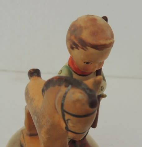 HUMMEL FIGURINE  - " PRAYER BEFORE BATTLE " # 20