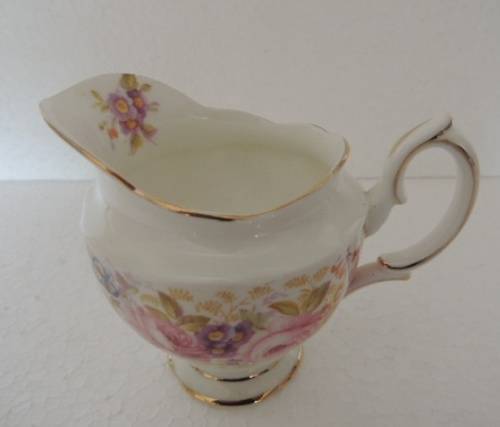 ROYAL ALBERT TEA SET - "SERENA"