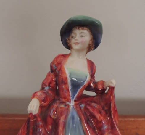 ROYAL DOULTON FIGURINE - "MARGARET" HN 1989 for FHD ONLY