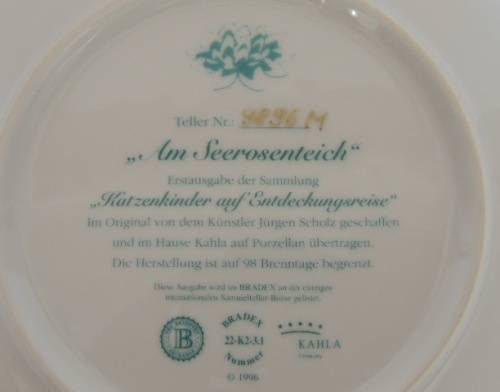 JURGEN SCHOLTZ CAT PLATE - "AM SEEROSENTEICH", KAHLA GERMANY
