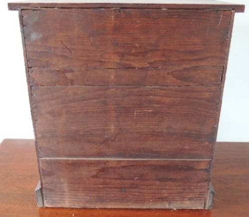 COLLECTOR'S SPECIMEN CHEST - MAGNIFICENT ITEM