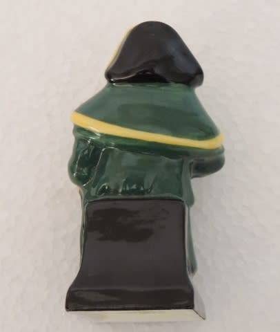 ROYAL DOULTON DICKENS FIGURINE - "BUMBLE"