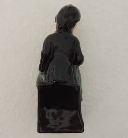 ROYAL DOULTON DICKENS FIGURINE - "STIGGINS"