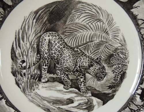WEDGWOOD KRUGER NATIONAL PARK "LEOPARD" PLATE