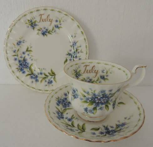 ROYAL ALBERT FLOWER OF THE MONTH TRIO - "JULY" FORGET-ME-NOT