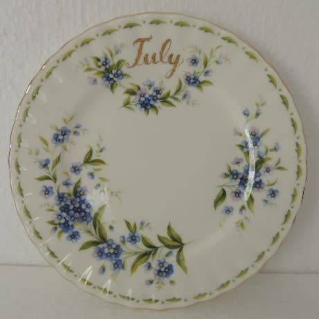 ROYAL ALBERT FLOWER OF THE MONTH TRIO - "JULY" FORGET-ME-NOT