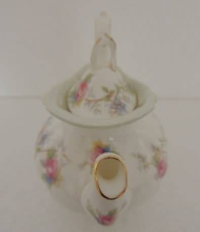 ROYAL ALBERT TEA FOR TWO - COLLEEN