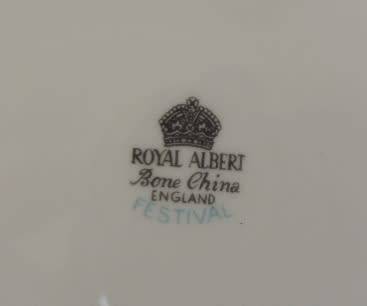 ROYAL ALBERT TRIO - FESTIVAL ( 1 of 2 )