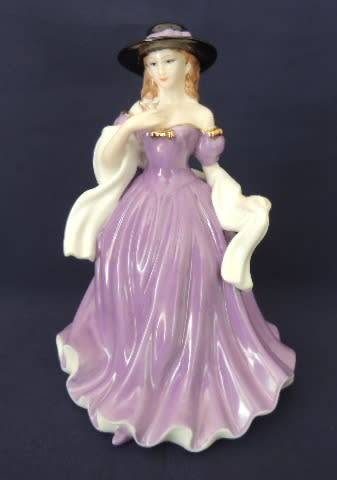 Two Leonardo Collection Figurines By Annie Rowe - 20 cm