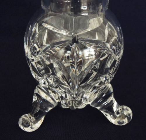 Rose and Leaf Cut Crystal Vase - 22 cm