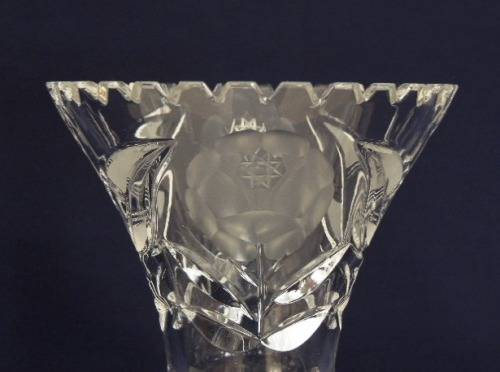 Rose and Leaf Cut Crystal Vase - 22 cm